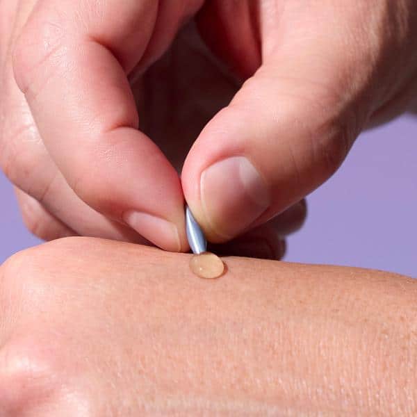 ageLOC® Tru Face® Essence Ultra Refill Pouch (Canada) 8