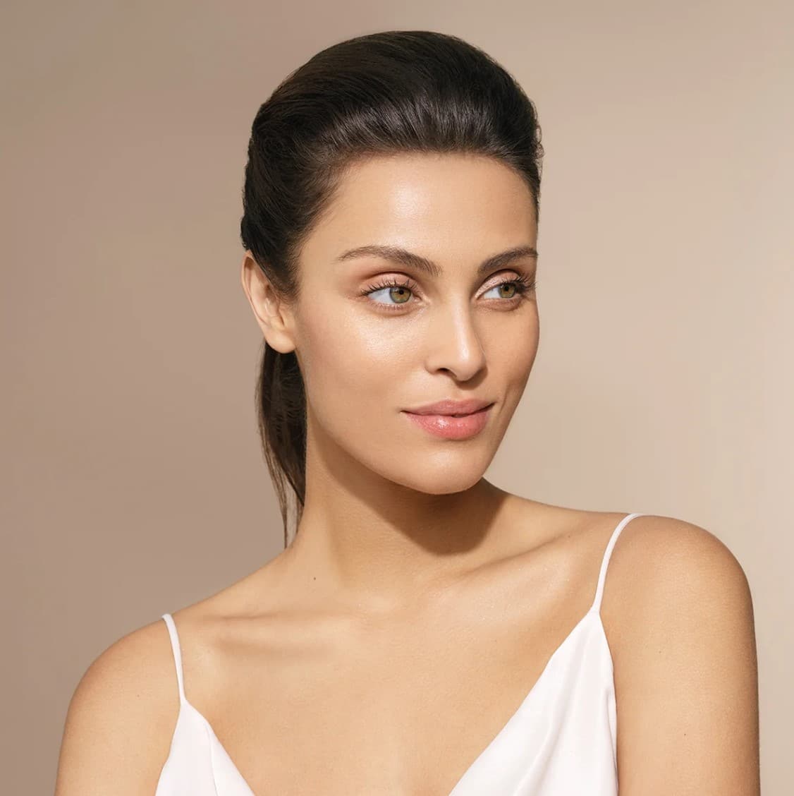 Nu Colour Lip Plumping Balm (ajakdúsító balzsam) (Magyarország) 3